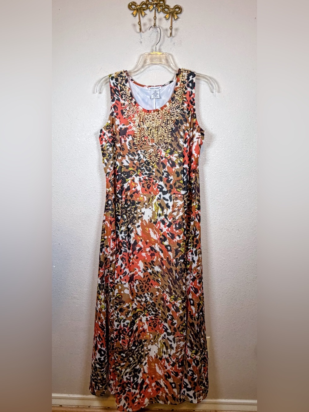 Jessica London White, Coral Brown Multi-Color Sleeveless Beaded Neckline Dress.